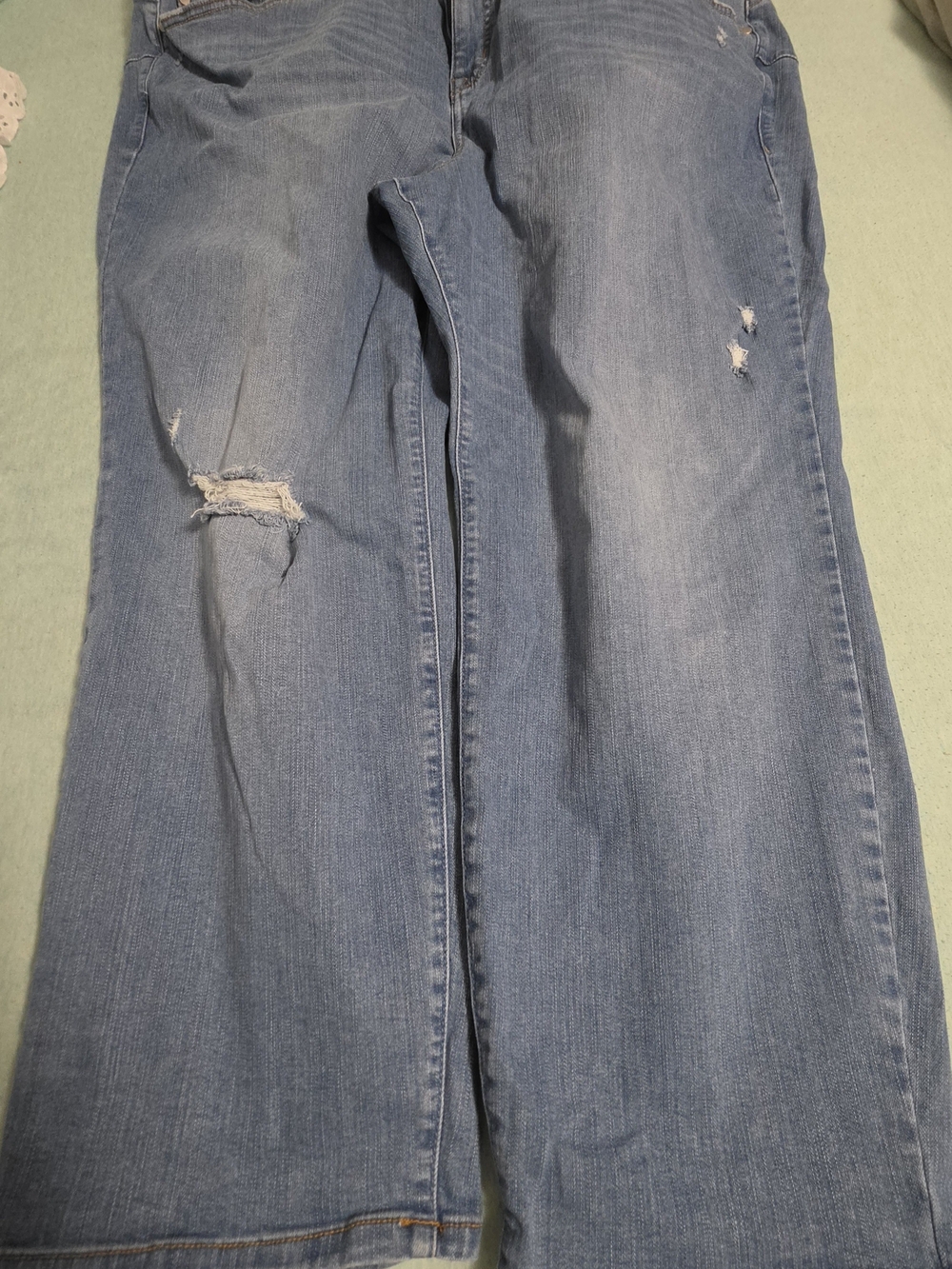 Torrid 28S Light Wash Distressed Straight Leg Jeans